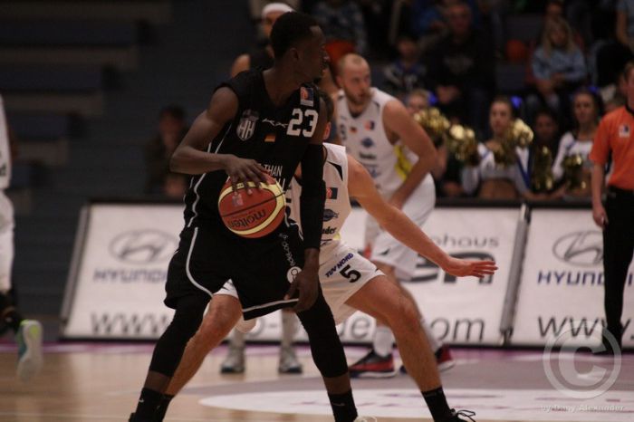 Klicken für Bild in voller Größe