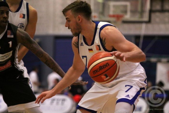 Klicken für Bild in voller Größe