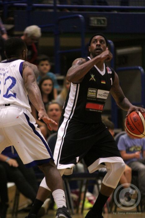 Klicken für Bild in voller Größe