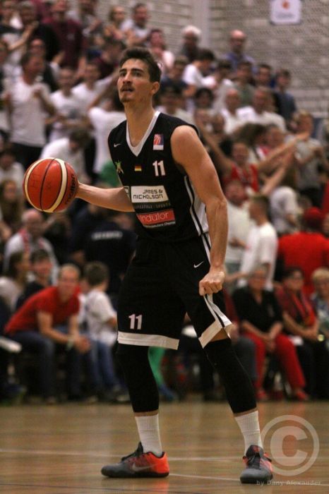 Klicken für Bild in voller Größe