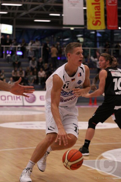 Klicken für Bild in voller Größe