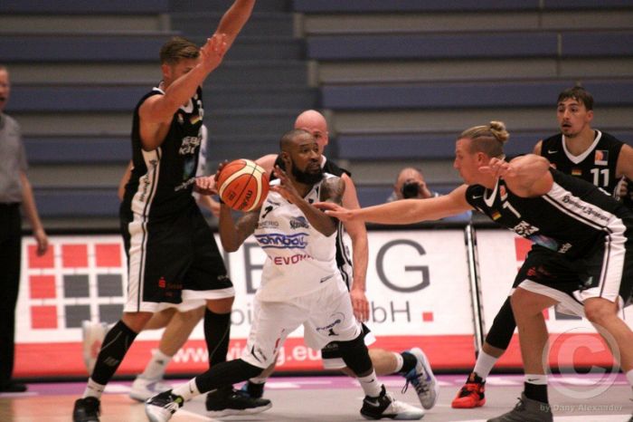 Klicken für Bild in voller Größe