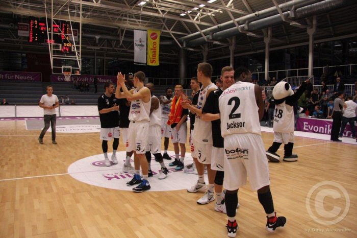 Klicken für Bild in voller Größe